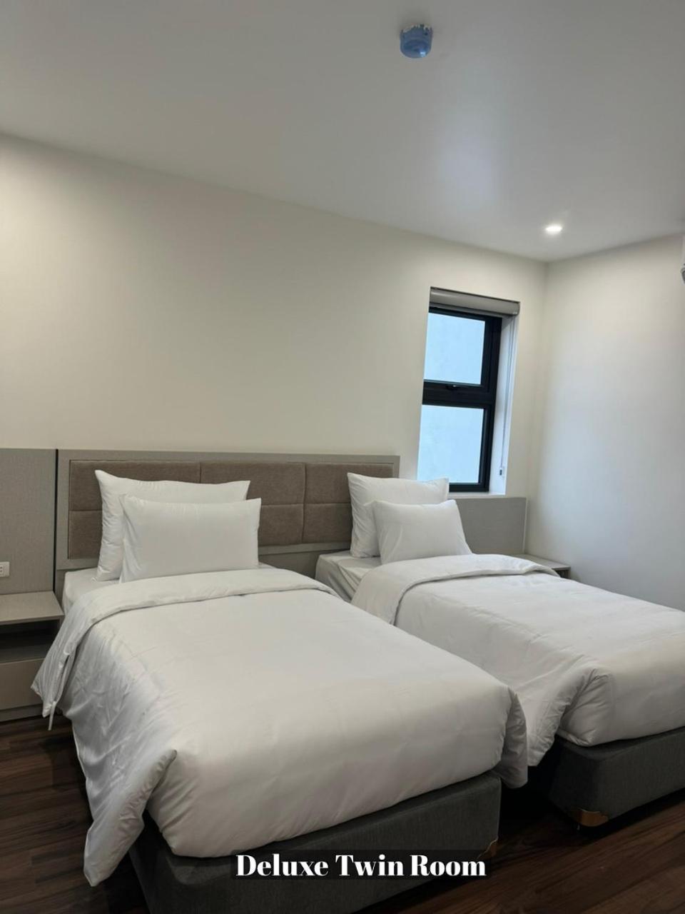 Grand Dragon Noi Bai Hotel Hanoi Exteriör bild