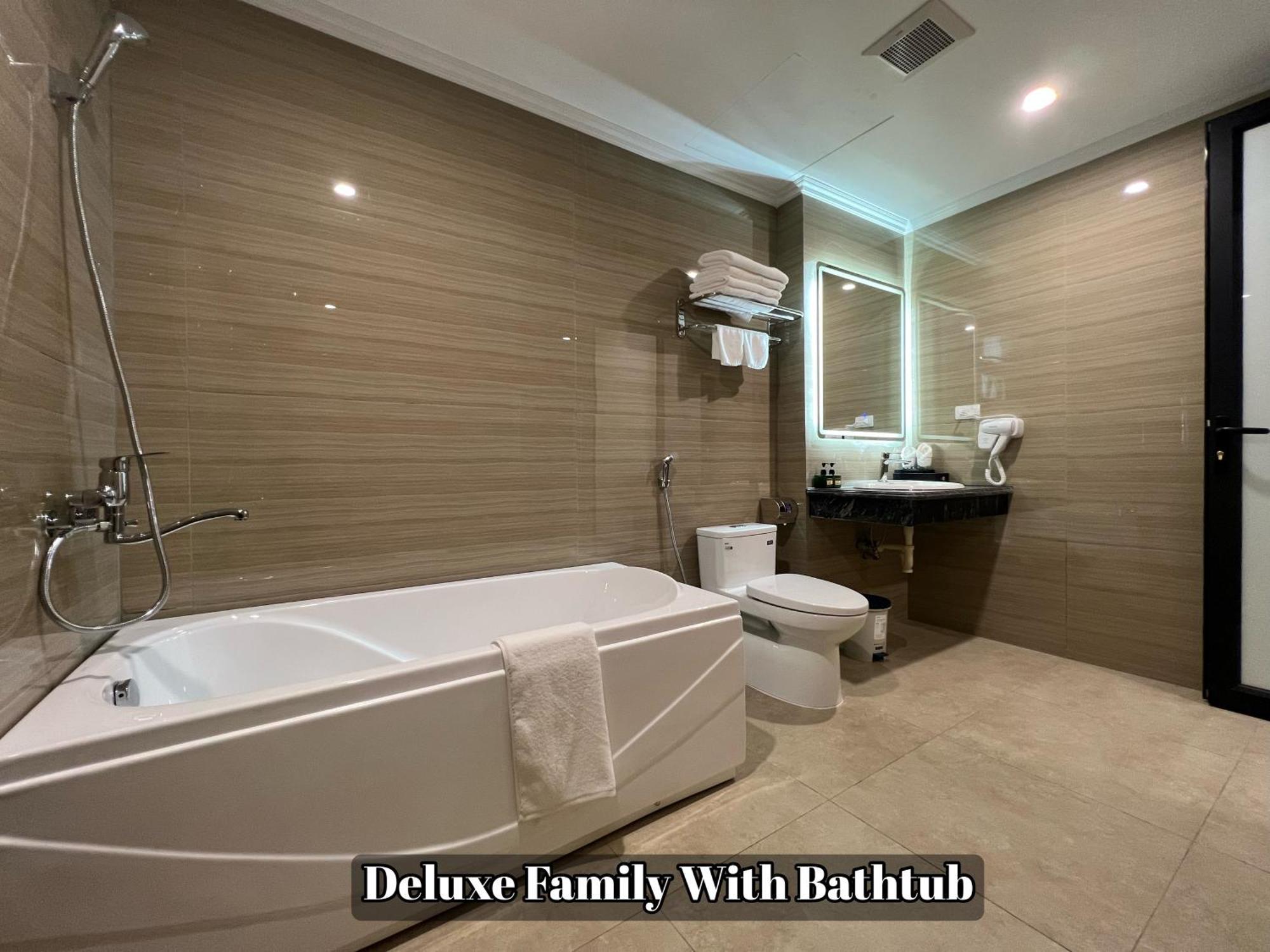 Grand Dragon Noi Bai Hotel Hanoi Exteriör bild